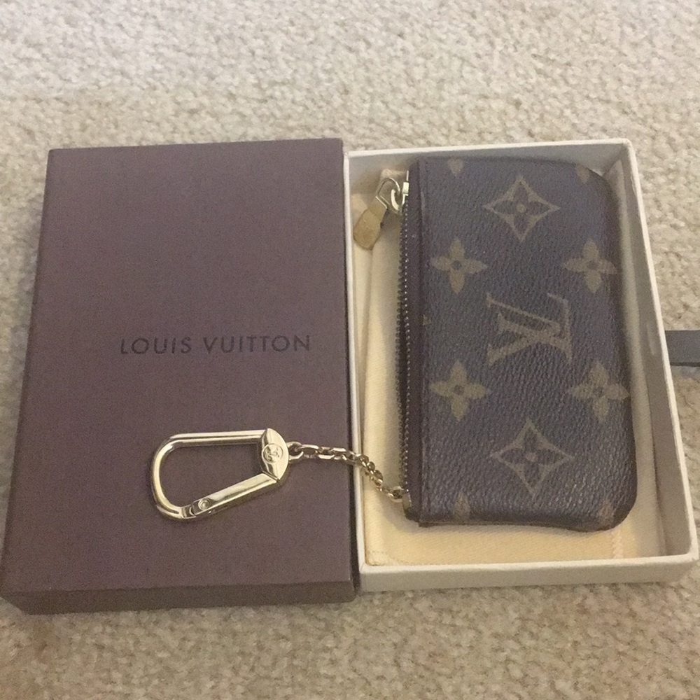 Louis Vuitton key coin pouch